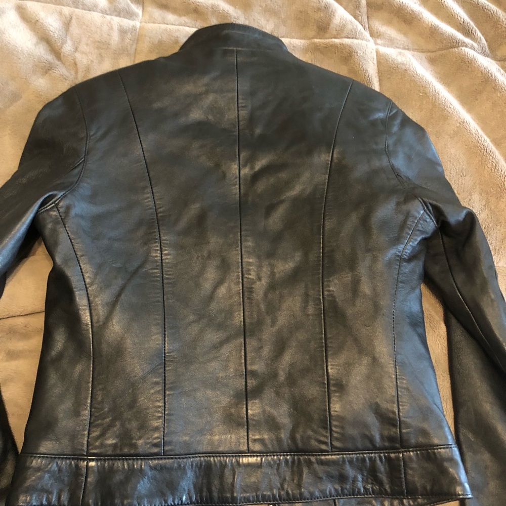 Black Leather Jacket Ladies Size xsmall - Picture 3 of 5